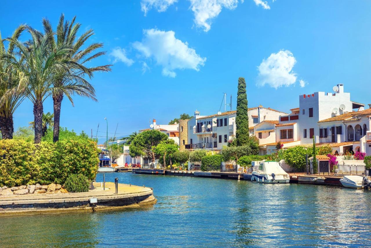 Welcs Apartamento 010 Emp Con Vistas Al Puerto Empuriabrava Esterno foto